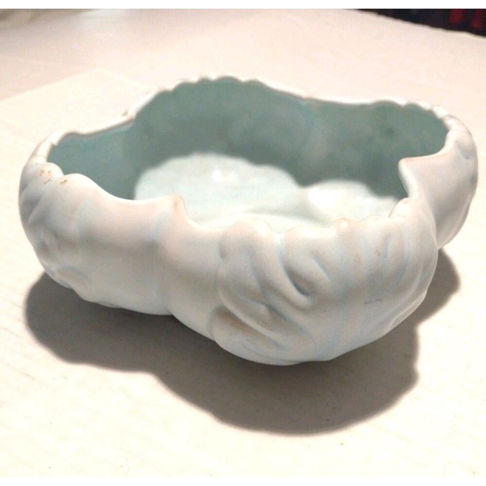 Vintage Van Briggle Colorado Springs Blue Oak Leaf Art Pottery Bowl Signed EO 8"